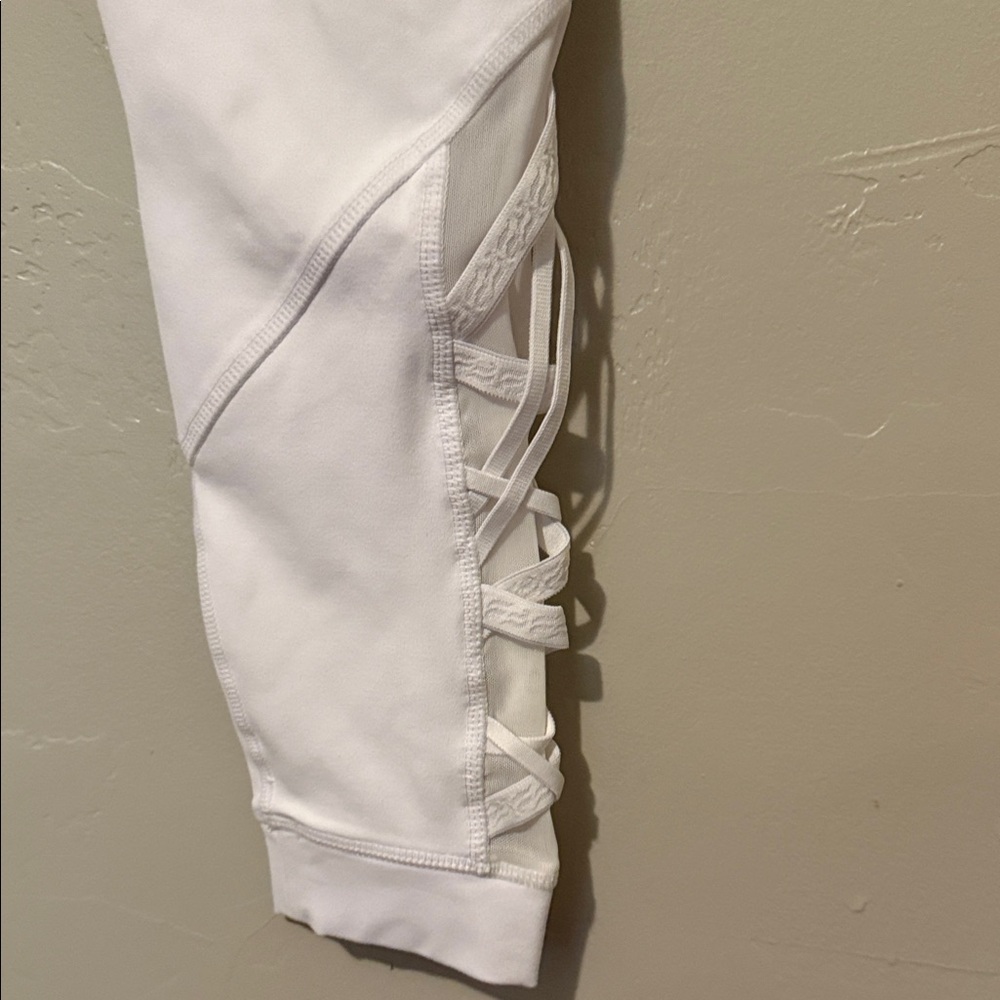 Fabletics White Leggings with Side Cross Details - Picture 4 of 11
